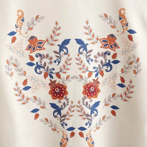 NWOT Apricot Boxy Blouse Puff Sleeves Printed Floral Details Women’s Small - Picture 4 of 5